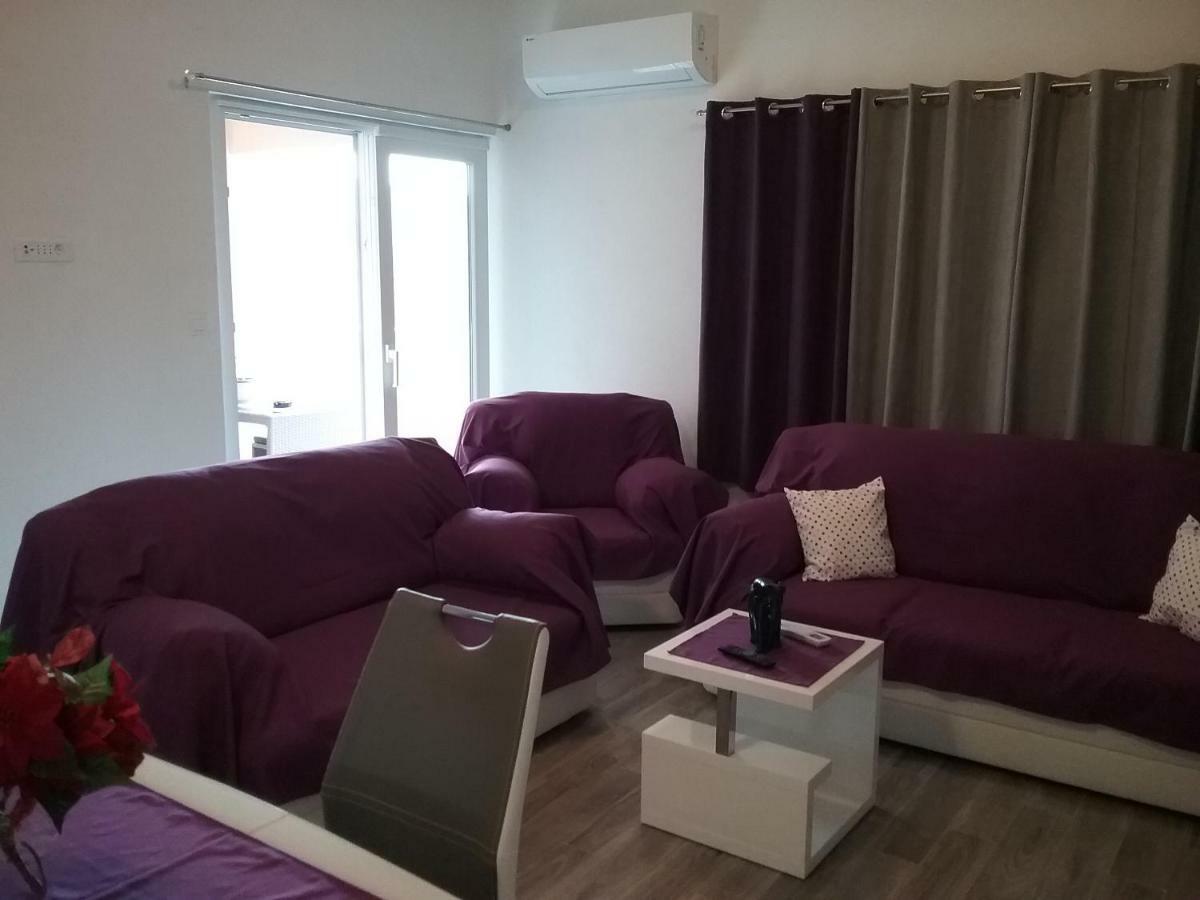 Apartment Willy Komiža المظهر الخارجي الصورة