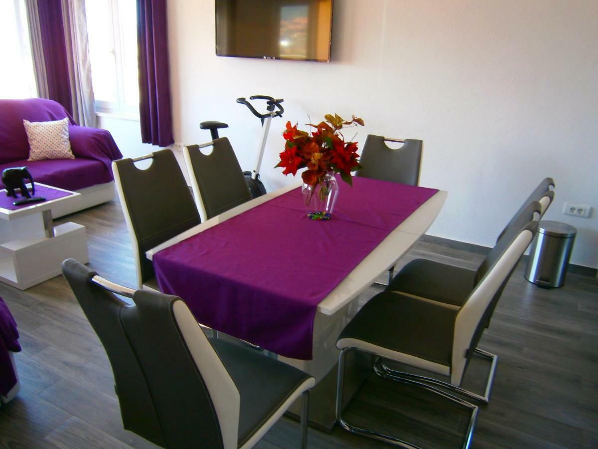 Apartment Willy Komiža المظهر الخارجي الصورة